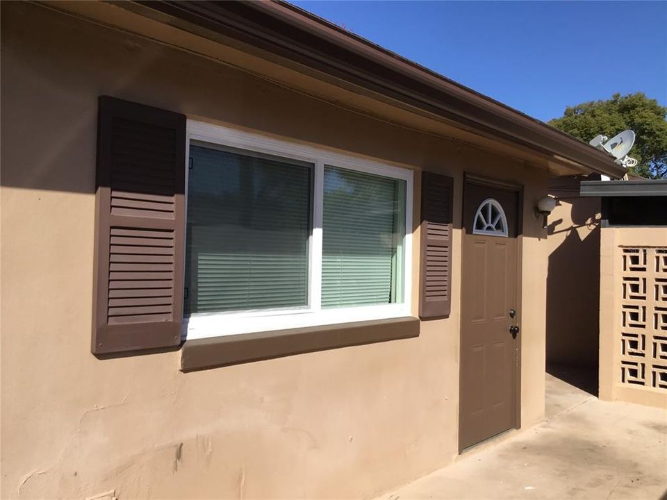 Recently Sold: $155,000 (1 beds, 1 baths, 690 Square Feet)