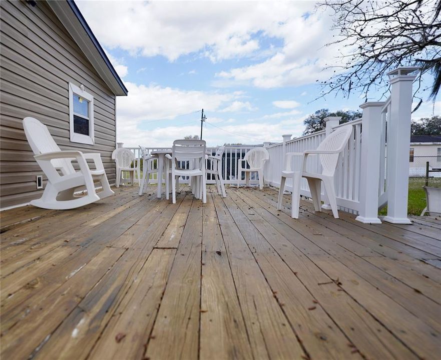 For Sale: $249,900 (3 beds, 2 baths, 1344 Square Feet)