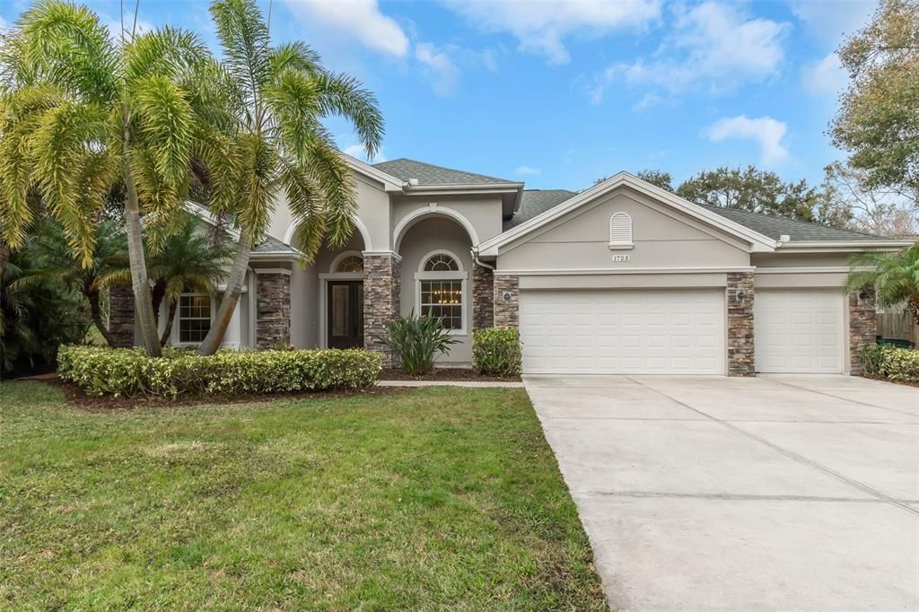 Recently Sold: $1,500,000 (4 beds, 3 baths, 3194 Square Feet)