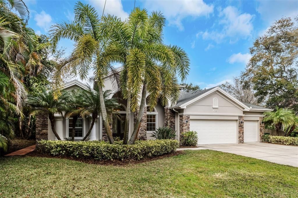 Recently Sold: $1,500,000 (4 beds, 3 baths, 3194 Square Feet)