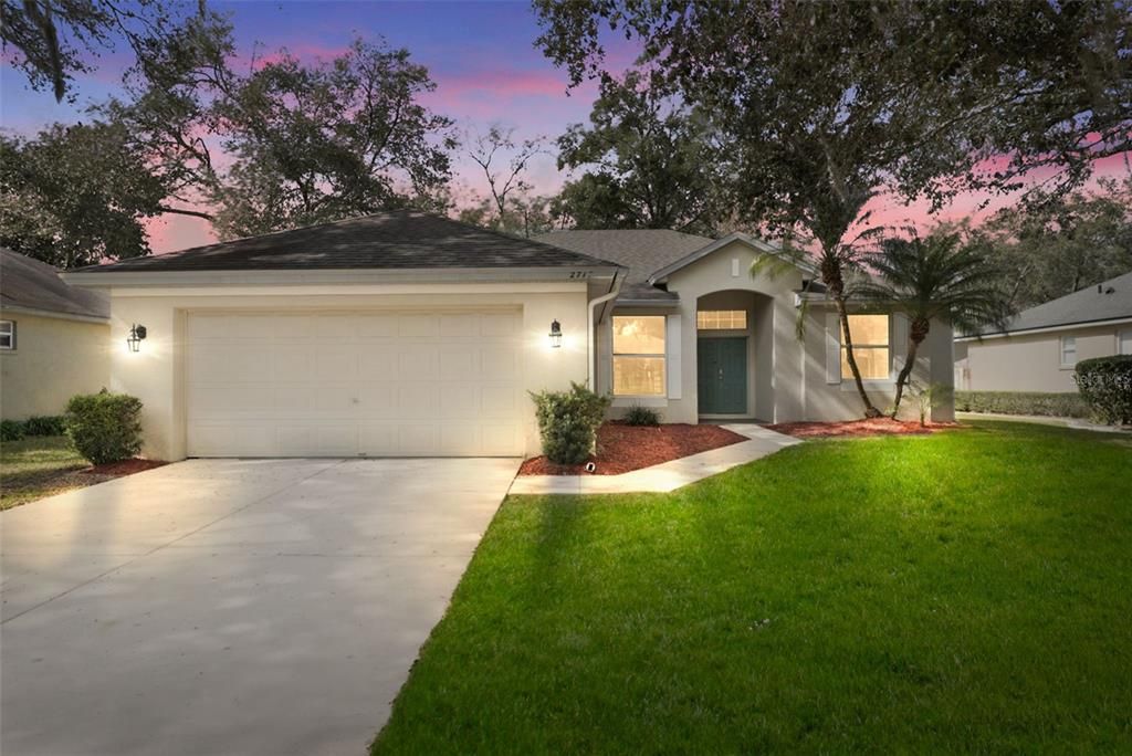 2717 Tall Maple Loop