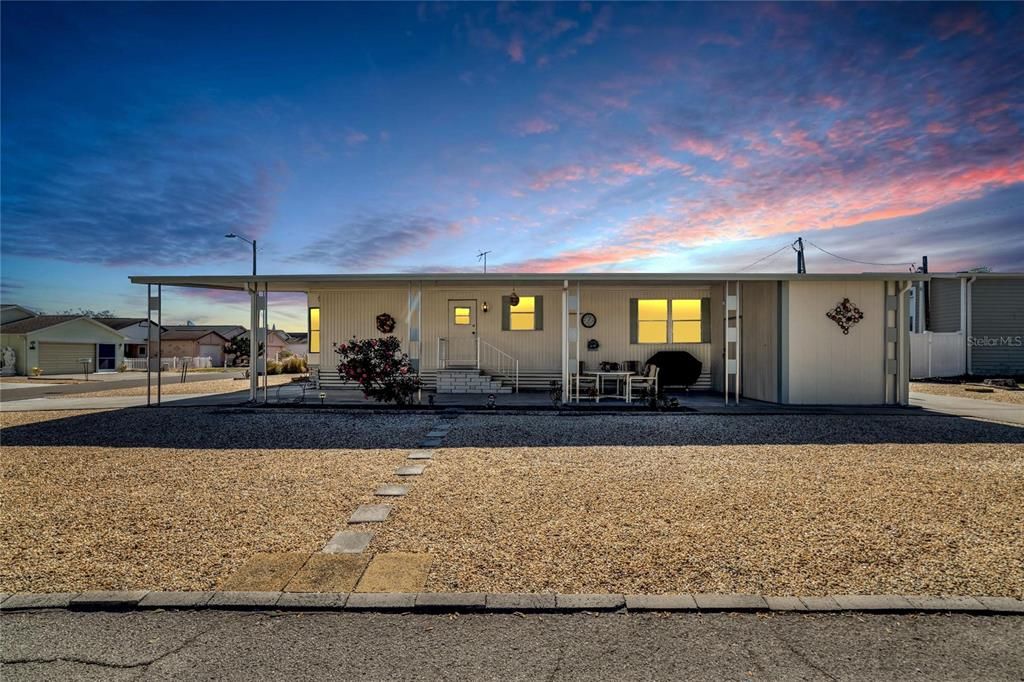 Recently Sold: $155,000 (2 beds, 2 baths, 1152 Square Feet)