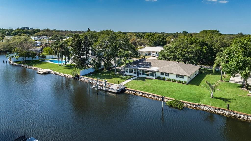 Waterfront living at it's best & short distance to Tampa Bay!!