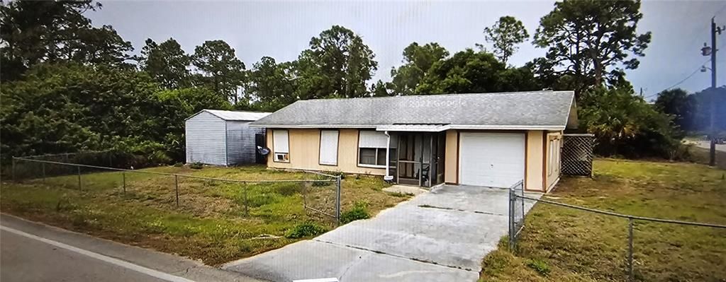 Recently Sold: $180,000 (2 beds, 1 baths, 800 Square Feet)