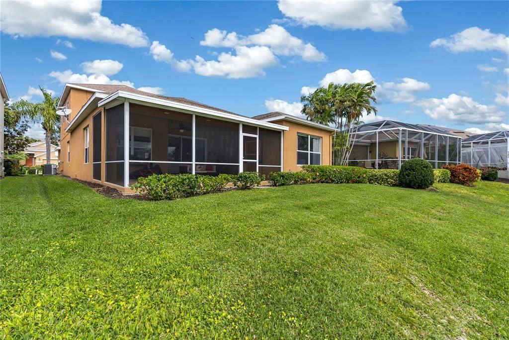 Active With Contract: $5,000 (5 beds, 2 baths, 3057 Square Feet)