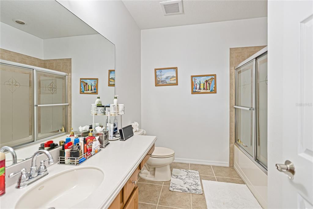 Active With Contract: $5,000 (5 beds, 2 baths, 3057 Square Feet)