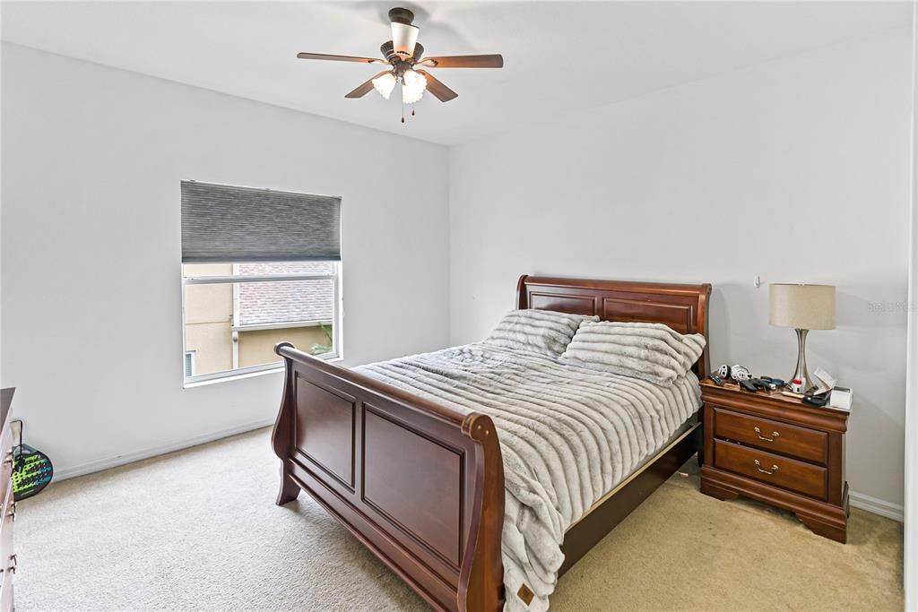 Active With Contract: $5,000 (5 beds, 2 baths, 3057 Square Feet)