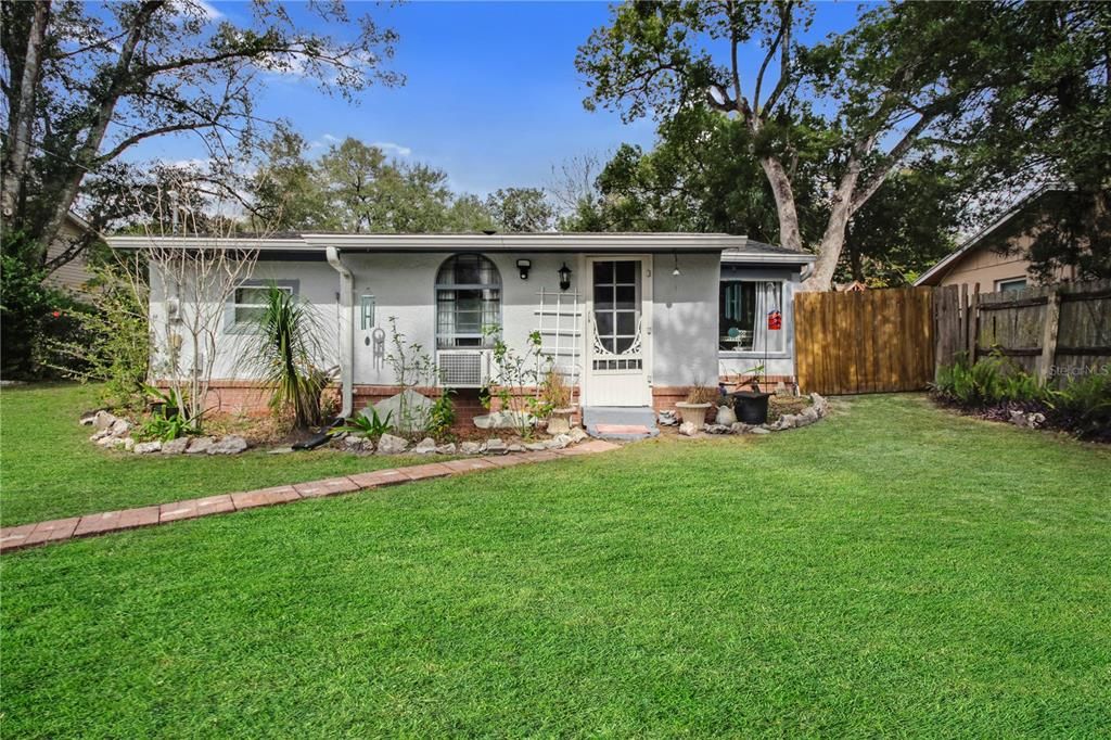 Vendido Recientemente: $200,000 (2 camas, 1 baños, 977 Pies cuadrados)