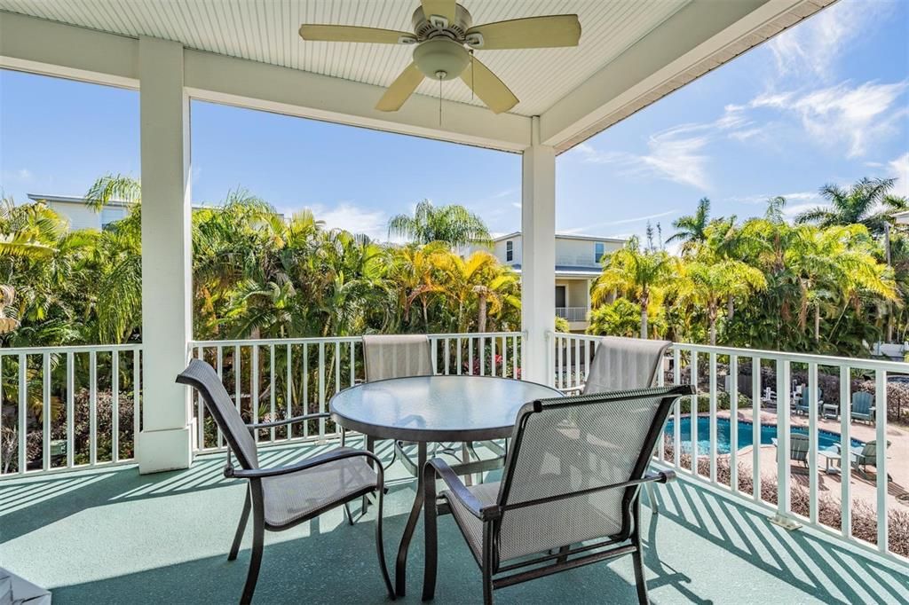 Recently Sold: $1,700,000 (3 beds, 2 baths, 2001 Square Feet)