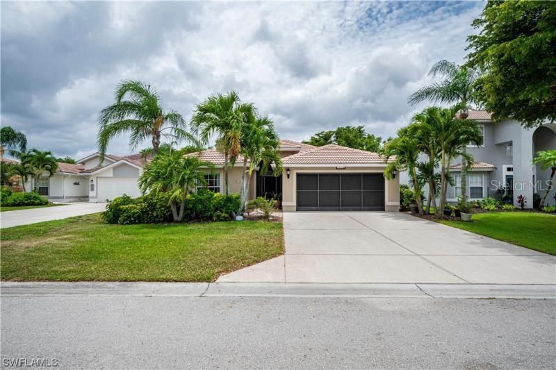 Recently Sold: $405,000 (3 beds, 2 baths, 1692 Square Feet)