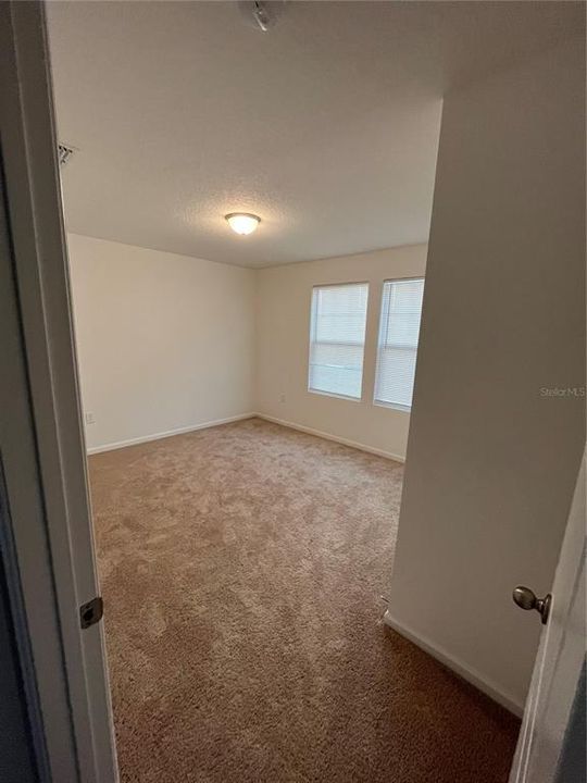 For Rent: $2,700 (4 beds, 2 baths, 2132 Square Feet)