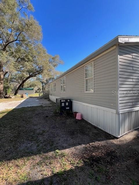 For Sale: $420,000 (3 beds, 2 baths, 2085 Square Feet)