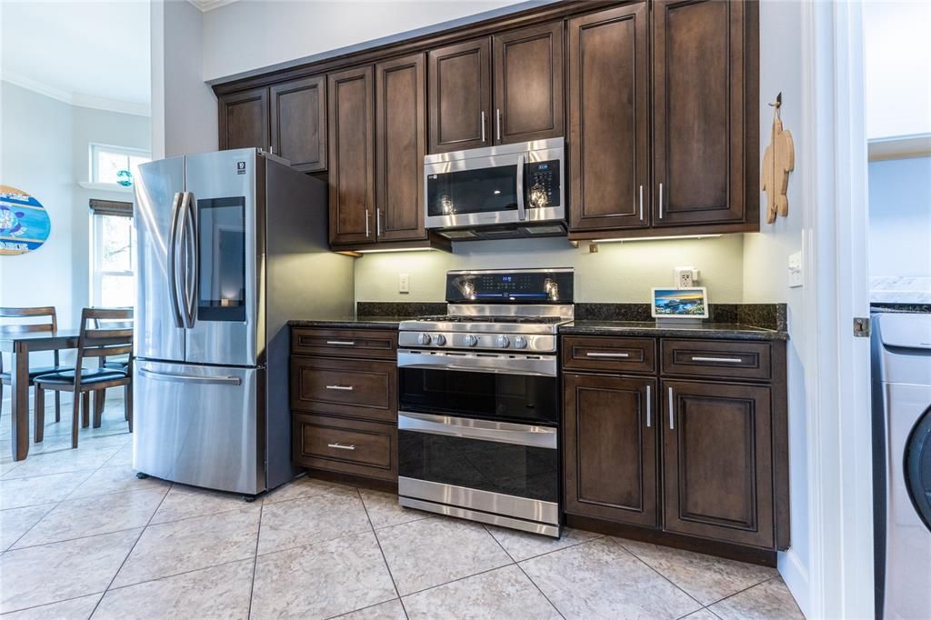 all stainless steel appliances-double oven