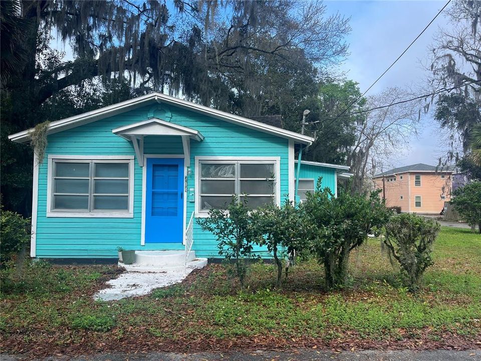 Recently Sold: $110,000 (3 beds, 1 baths, 904 Square Feet)