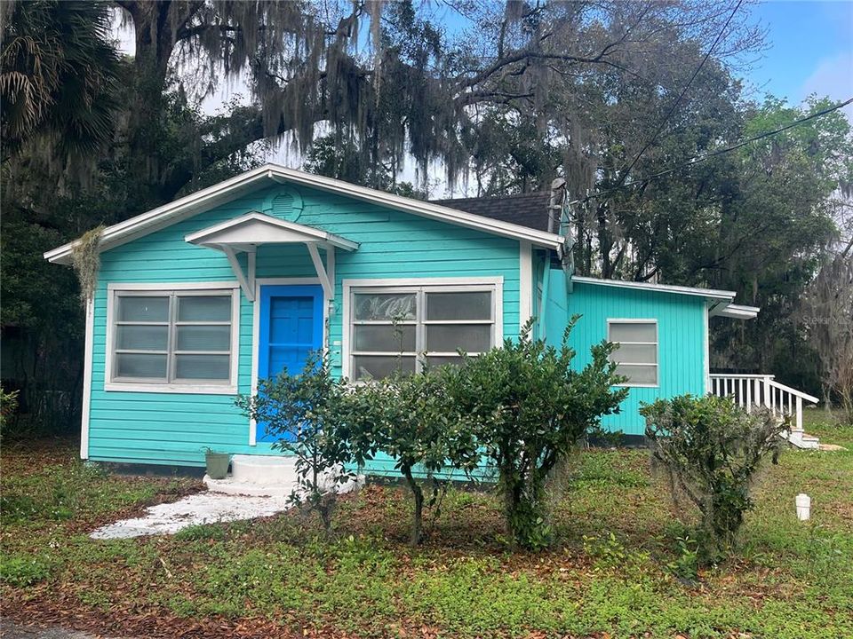 Recently Sold: $110,000 (3 beds, 1 baths, 904 Square Feet)