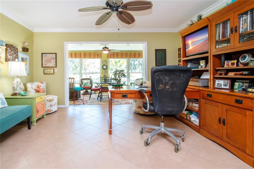 Recently Sold: $345,000 (2 beds, 2 baths, 1756 Square Feet)
