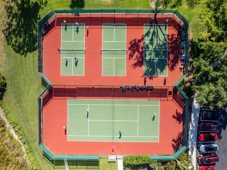 Pickleball & Tennis courts