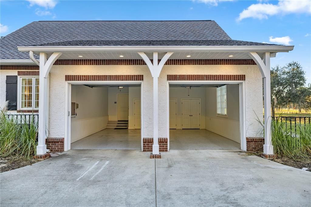 Recently Sold: $2,000,000 (4 beds, 3 baths, 3303 Square Feet)