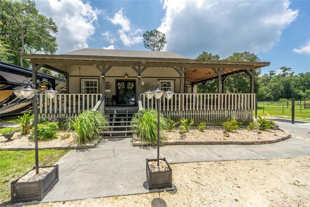 Recently Sold: $499,999 (3 beds, 2 baths, 1887 Square Feet)