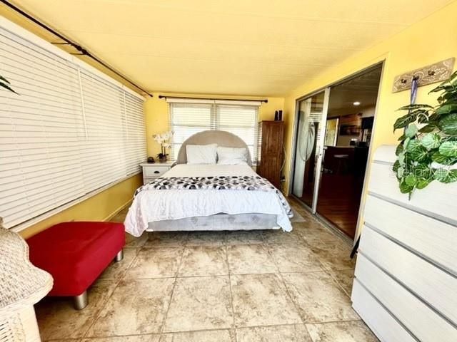 Recently Sold: $70,000 (1 beds, 1 baths, 576 Square Feet)