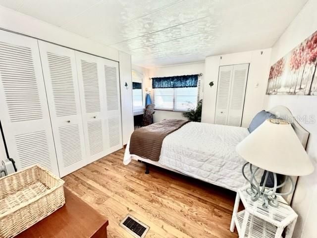 Recently Sold: $70,000 (1 beds, 1 baths, 576 Square Feet)