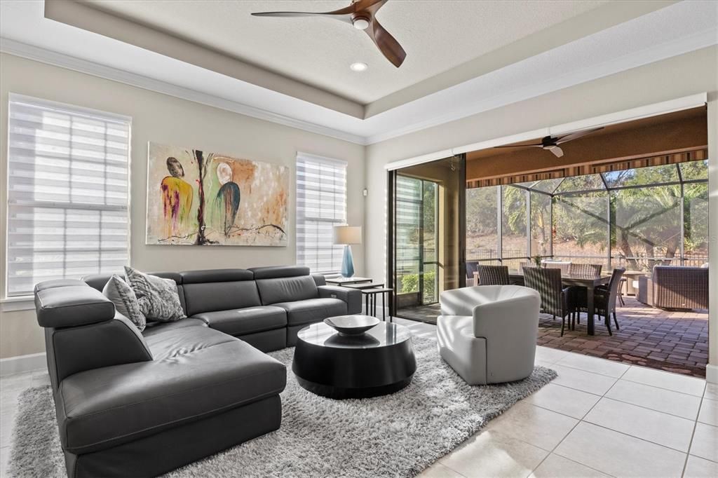 Recently Sold: $650,000 (2 beds, 2 baths, 1650 Square Feet)