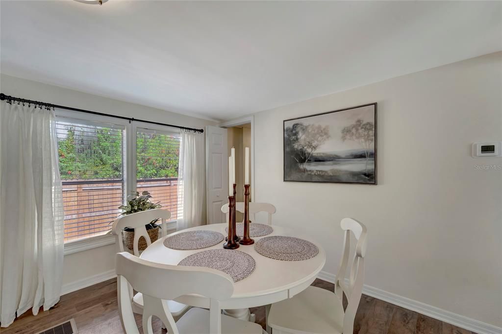 Active With Contract: $210,000 (4 beds, 2 baths, 1344 Square Feet)