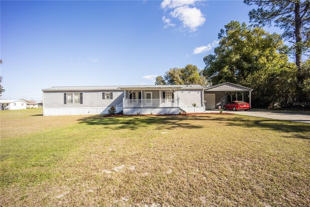 Active With Contract: $279,900 (3 beds, 2 baths, 1216 Square Feet)