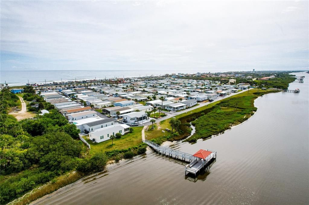 Active With Contract: $335,000 (3 beds, 2 baths, 1301.4 Square Feet)