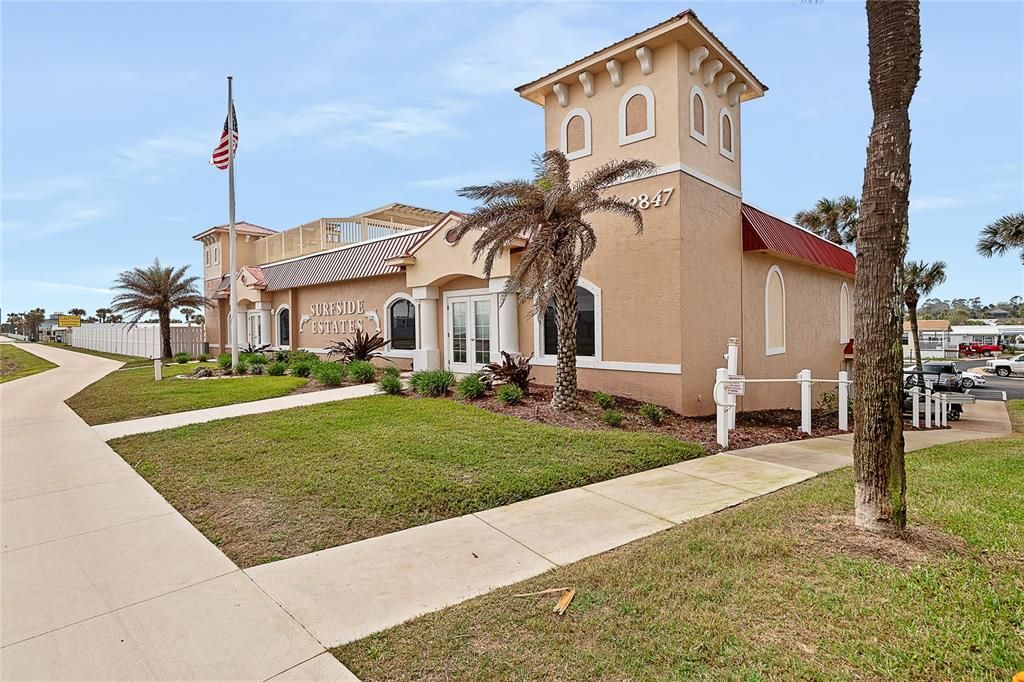 Front view of Clubhouse