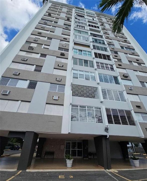 Vendido Recientemente: $145,000 (3 camas, 2 baños, 1192 Pies cuadrados)