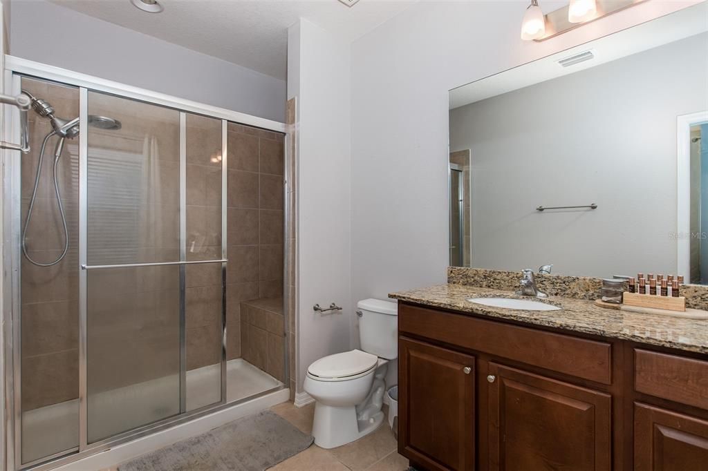 For Sale: $319,999 (2 beds, 2 baths, 1542 Square Feet)