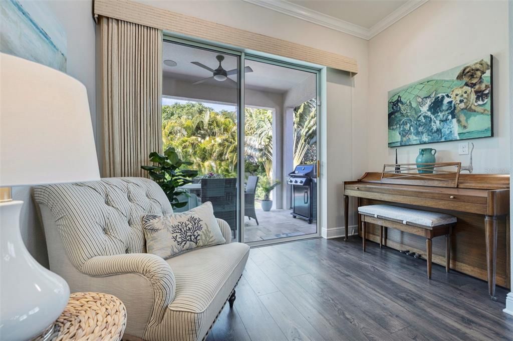 Recently Sold: $1,665,000 (4 beds, 3 baths, 2930 Square Feet)