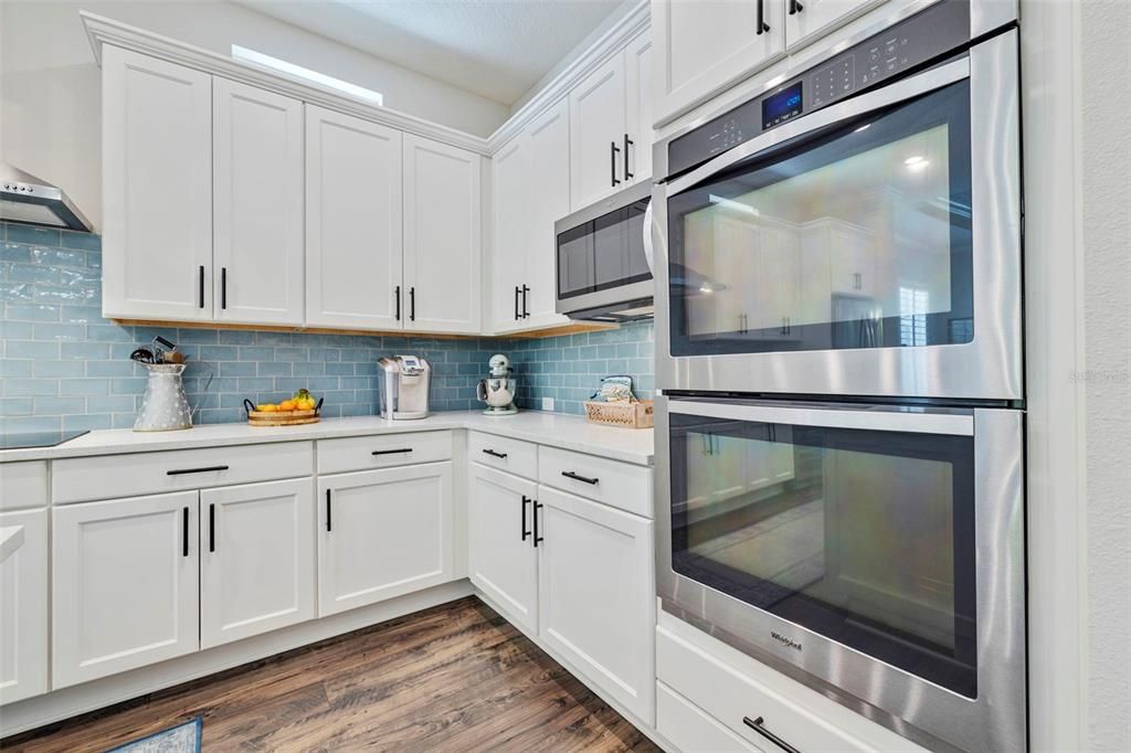 Double ovens provide that bonus cooking space for large crowds and holiday meals!