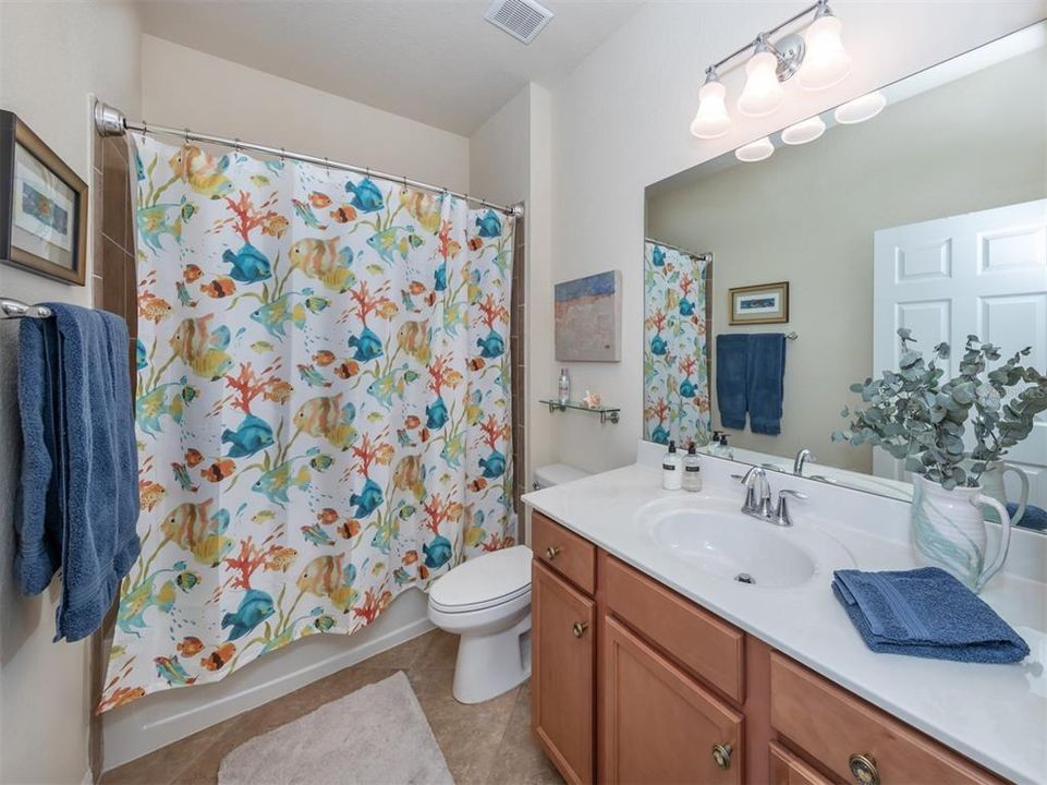 Active With Contract: $413,000 (2 beds, 2 baths, 1568 Square Feet)