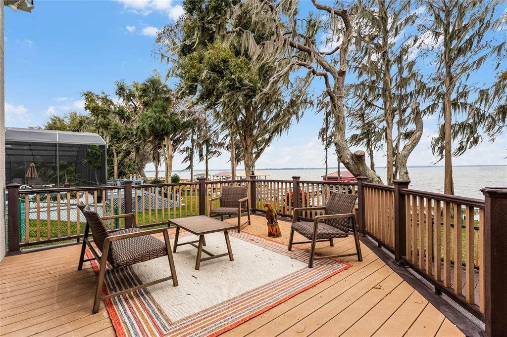 Recently Sold: $1,160,000 (3 beds, 2 baths, 3511 Square Feet)