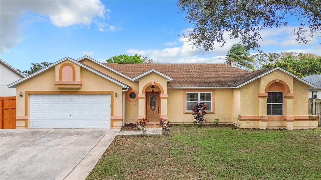 Active With Contract: $389,000 (3 beds, 2 baths, 1700 Square Feet)