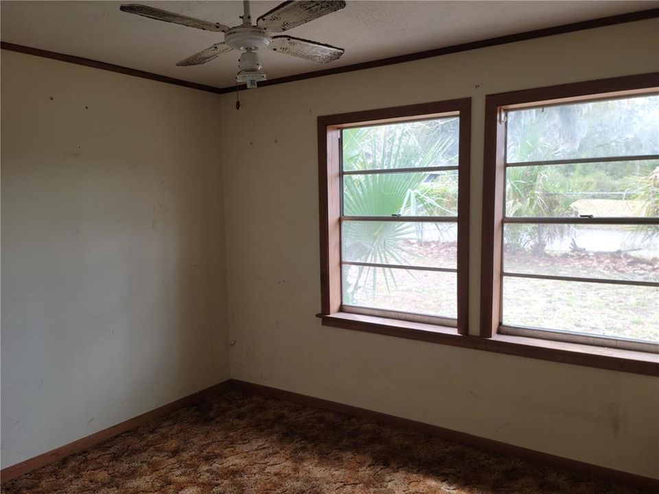 For Sale: $132,000 (3 beds, 1 baths, 1248 Square Feet)