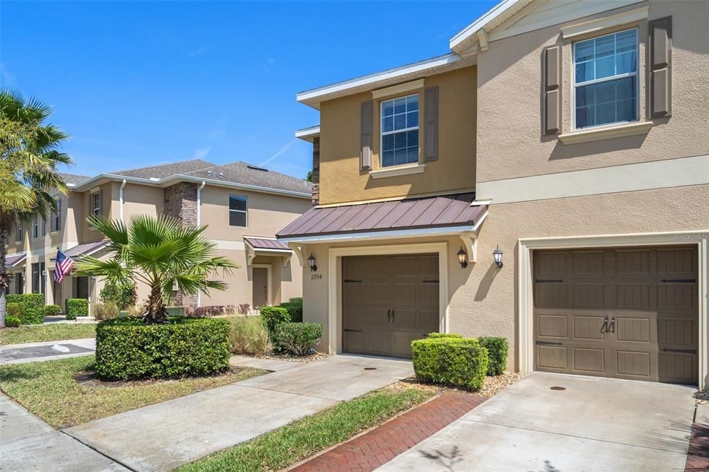 Active With Contract: $264,900 (3 beds, 2 baths, 1787 Square Feet)