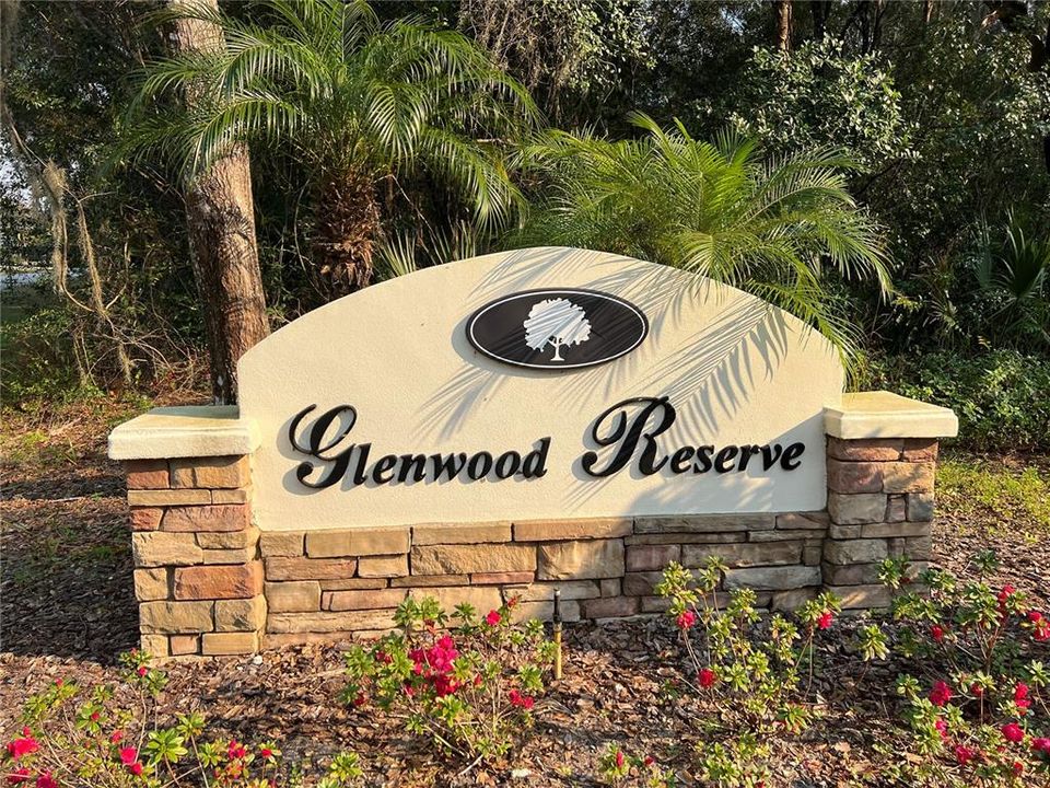 Vendido Recientemente: $130,000 (1.05 acres)