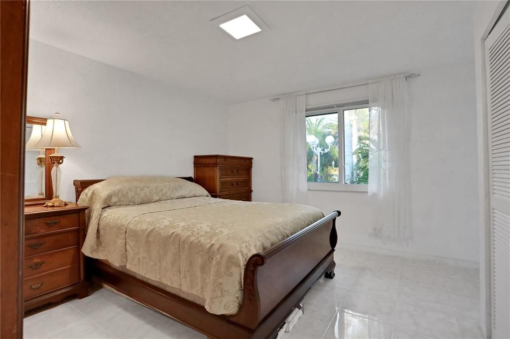 En Venta: $5,600,000 (3 camas, 2 baños, 1719 Pies cuadrados)