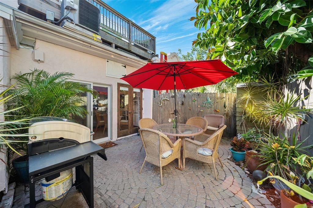 Active With Contract: $1,800,000 (0 beds, 0 baths, 2078 Square Feet)