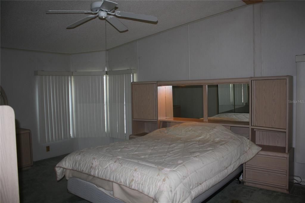large master bedroom