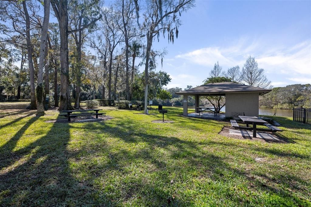 Recently Sold: $240,000 (2 beds, 2 baths, 1224 Square Feet)