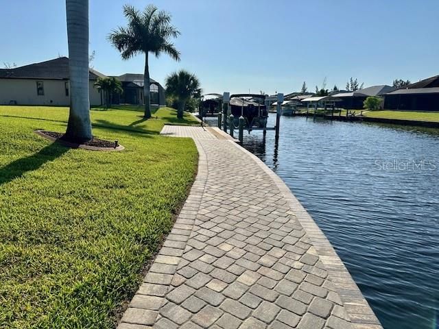 Boat lift 2