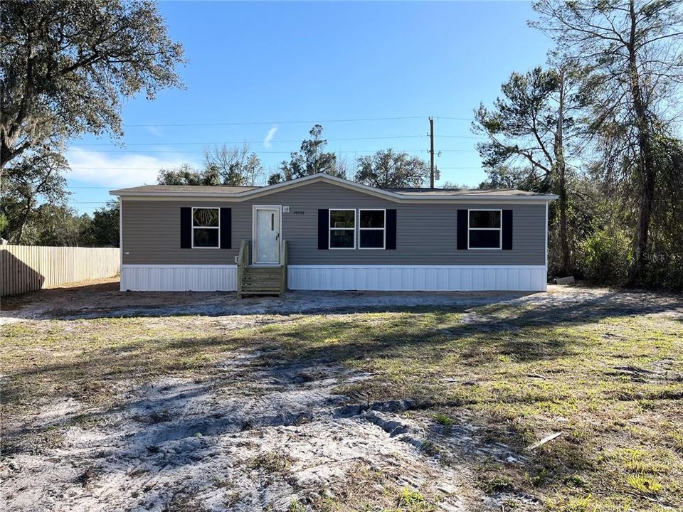Recently Sold: $199,900 (3 beds, 2 baths, 1264 Square Feet)