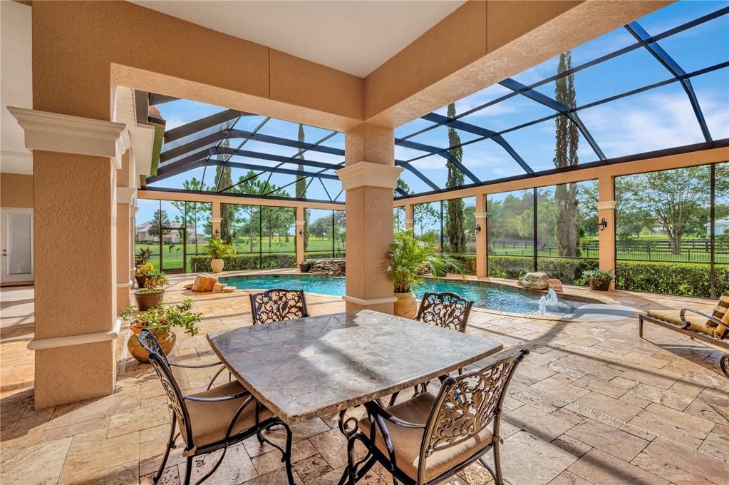 Recently Sold: $2,455,000 (5 beds, 5 baths, 6606 Square Feet)