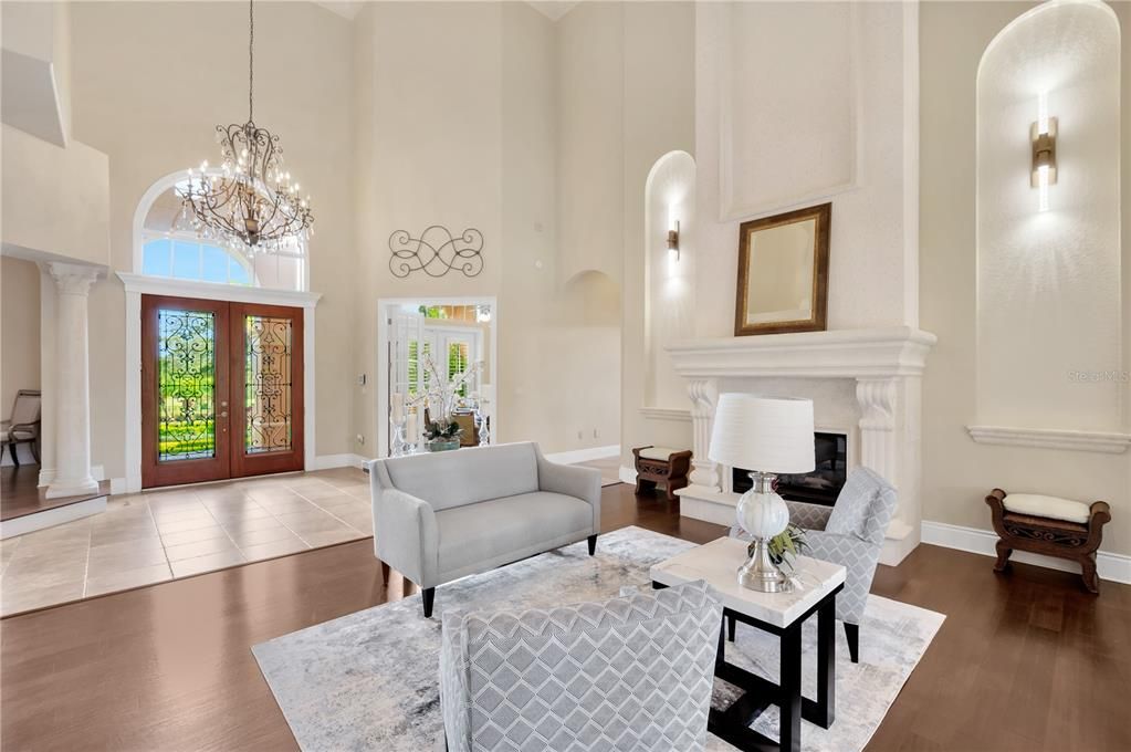 Active With Contract: $2,455,000 (5 beds, 5 baths, 6606 Square Feet)