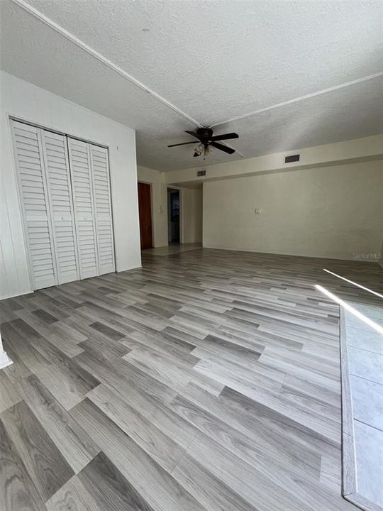 Recently Rented: $2,000 (1 beds, 1 baths, 989 Square Feet)