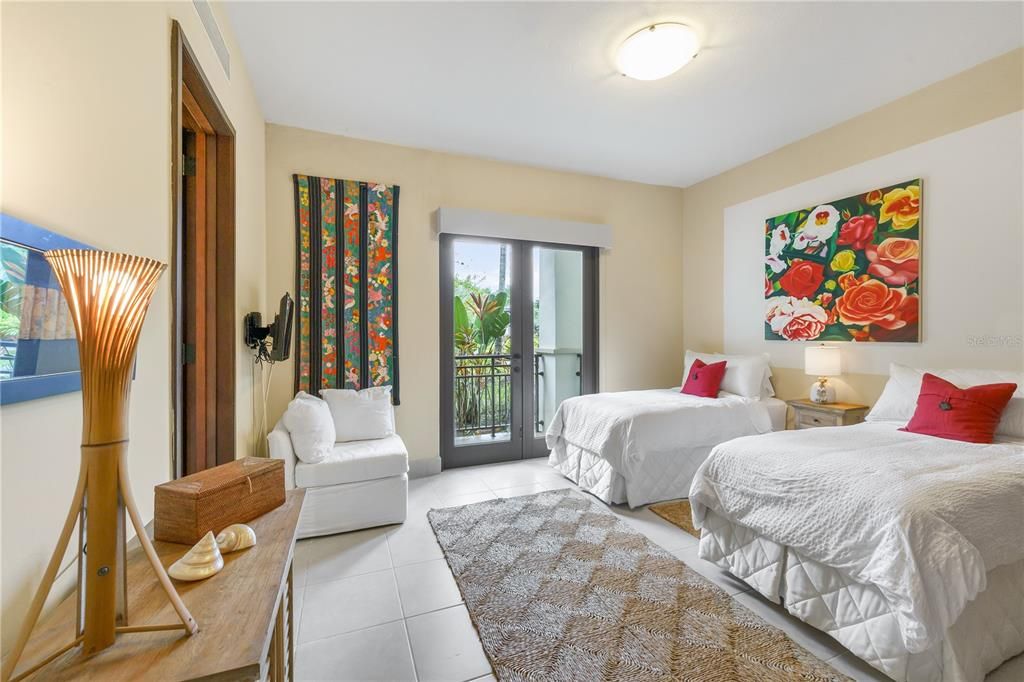 For Rent: $15,000 (3 beds, 3 baths, 1854 Square Feet)